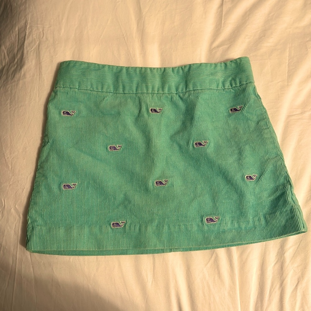 Vineyard Vines Corduroy skirt with whales